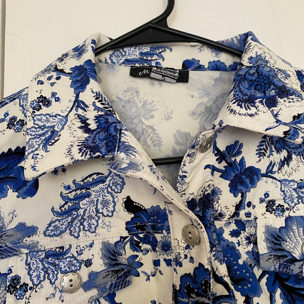 Michael Tyler size 2 faux Jean jacket